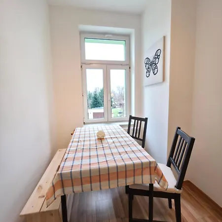 Ruhiges Leipziger Neuseenland, Direkte S-bahn Anbindung Leipzig Sowie Messe Lejlighed *